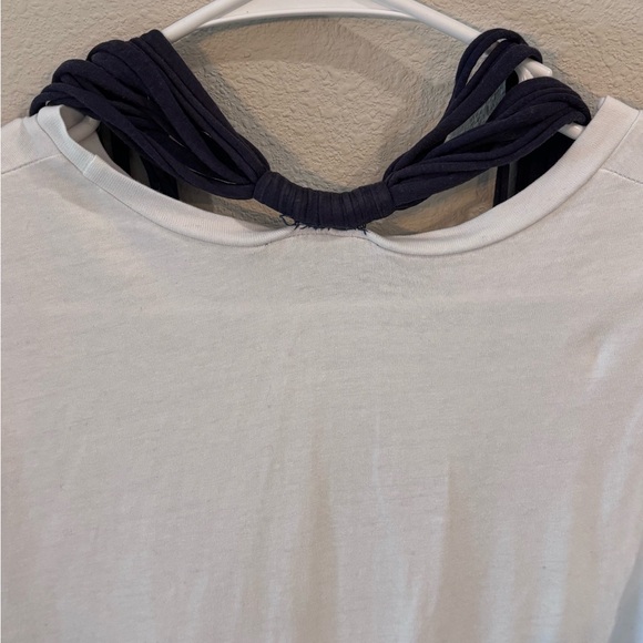 AKIRA Label  High Low Tail Top Navy and White with attached Necklace. Medium - Picture 5 of 16